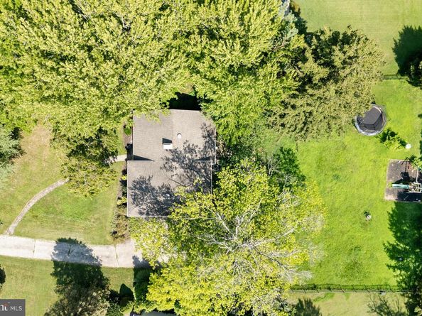 328 W Conestoga Road, Devon PA 19333