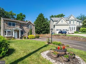 2052 Arch Drive, Falls Church VA 22043