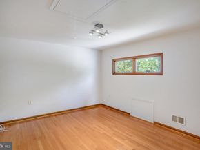 2052 Arch Drive, Falls Church VA 22043