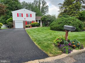 379 Glen Meadow Road, Richboro PA 18954
