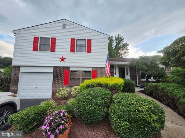 379 Glen Meadow Road, Richboro PA 18954