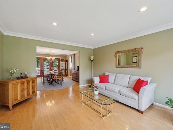 379 Glen Meadow Road, Richboro PA 18954