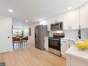 914 Winton Street, Philadelphia PA 19148