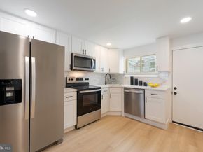 914 Winton Street, Philadelphia PA 19148