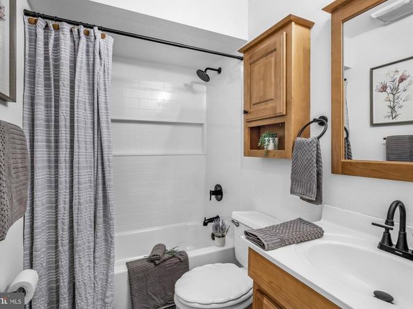 705 S 20TH Street A, Philadelphia PA 19146