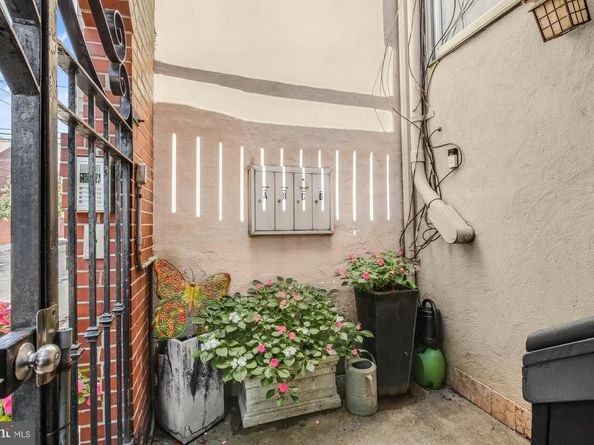 705 S 20TH Street A, Philadelphia PA 19146