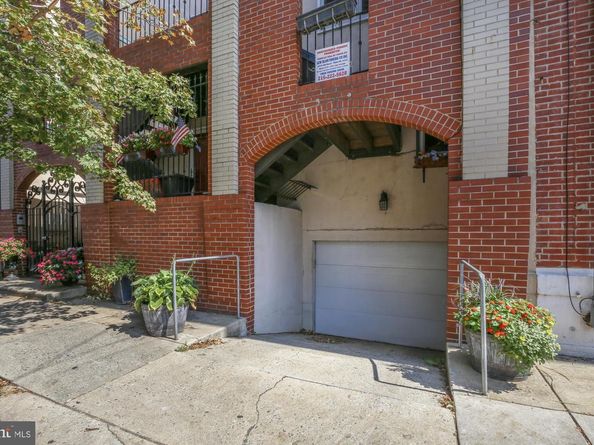 705 S 20TH Street A, Philadelphia PA 19146
