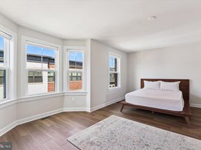 205 Market Square NW 15, Vienna VA 22180
