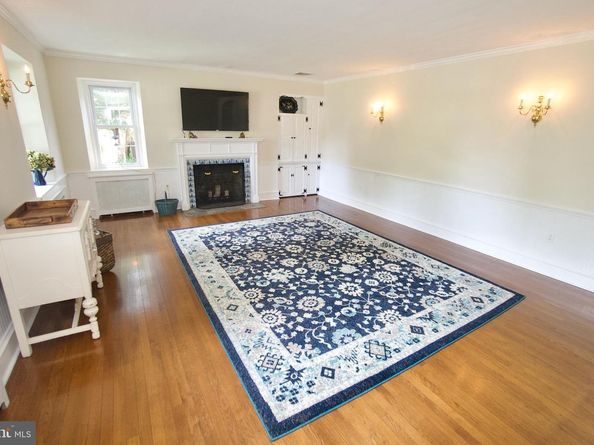 100 Overhill Avenue, Philadelphia PA 19116