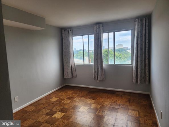 431 N Armistead Street 502, Alexandria VA 22312