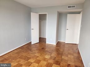 431 N Armistead Street 502, Alexandria VA 22312