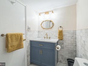 3900 Ford Road 6C, Philadelphia PA 19131