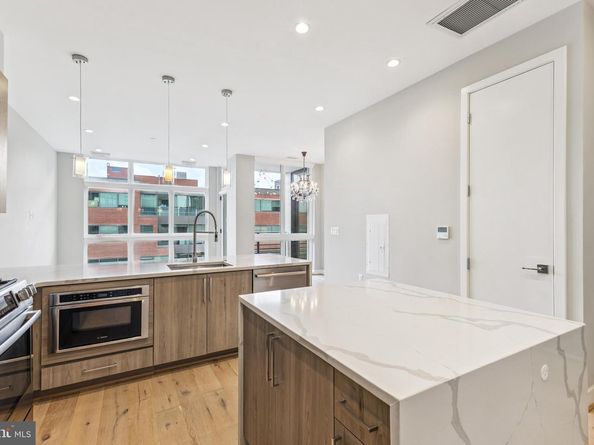 646 H Street NE 406, Washington DC 20002