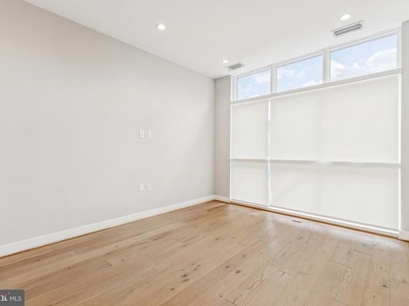 646 H Street NE 406, Washington DC 20002