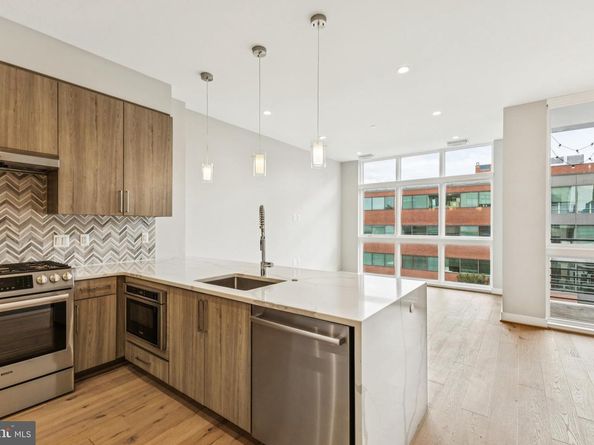 646 H Street NE 406, Washington DC 20002