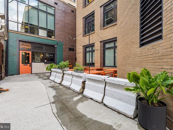 646 H Street NE 406, Washington DC 20002