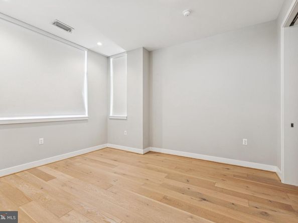 646 H Street NE 406, Washington DC 20002
