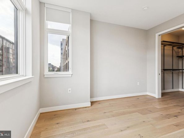 646 H Street NE 406, Washington DC 20002