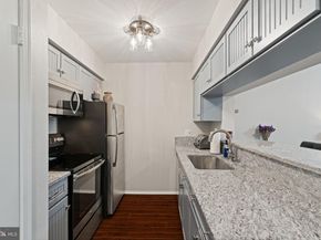 3311 Wyndham Circle 1199, Alexandria VA 22302