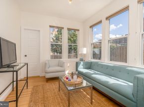 3249 38TH Street NW, Washington DC 20016