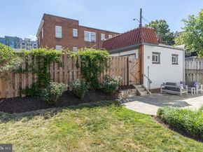 3249 38TH Street NW, Washington DC 20016