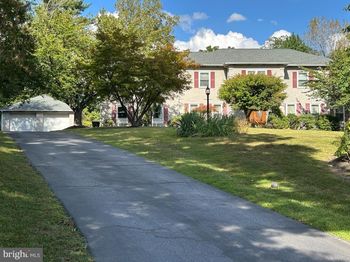 10 Gum Tree Road