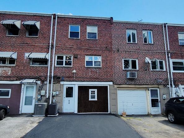 844 Grant Road, Folcroft PA 19032