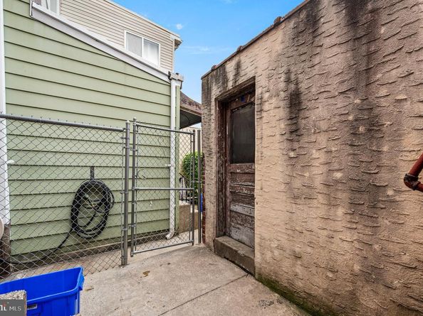 3227 Salmon Street, Philadelphia PA 19134
