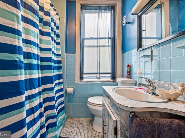 3227 Salmon Street, Philadelphia PA 19134