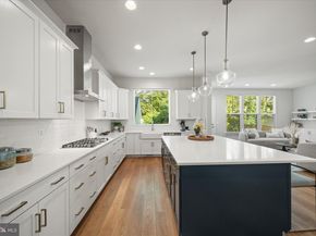 2727 N George Mason Drive, Arlington VA 22207