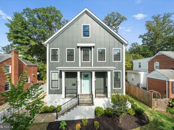 2727 N George Mason Drive