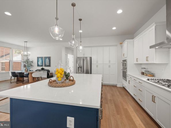 2727 N George Mason Drive, Arlington VA 22207