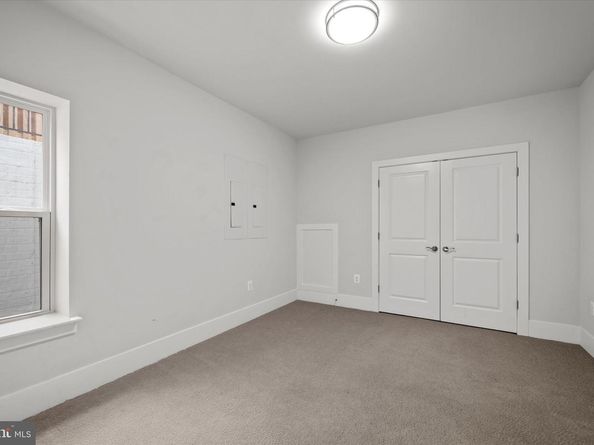 2727 N George Mason Drive, Arlington VA 22207