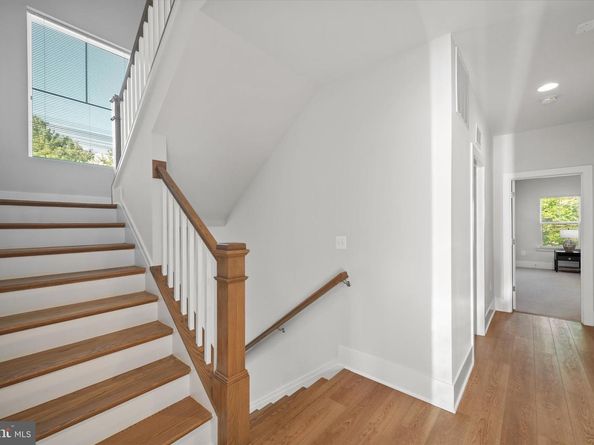 2727 N George Mason Drive, Arlington VA 22207
