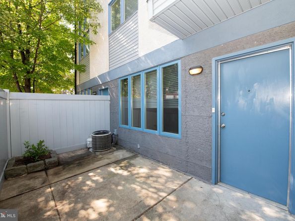 182 Gay Street 103, Philadelphia PA 19128