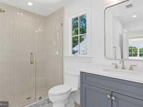 4200 49TH Street NW, Washington DC 20016