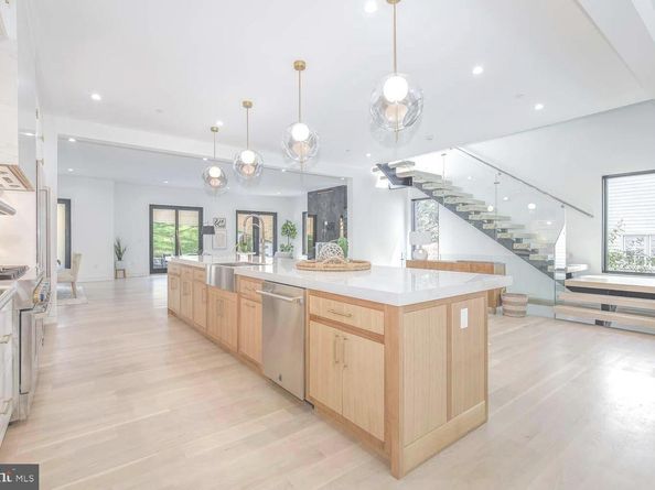 5129 Wissioming Road, Bethesda MD 20816