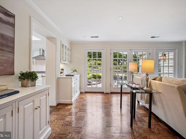 2907 Dartmouth Road, Alexandria VA 22314