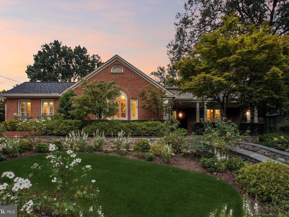 2907 Dartmouth Road, Alexandria VA 22314