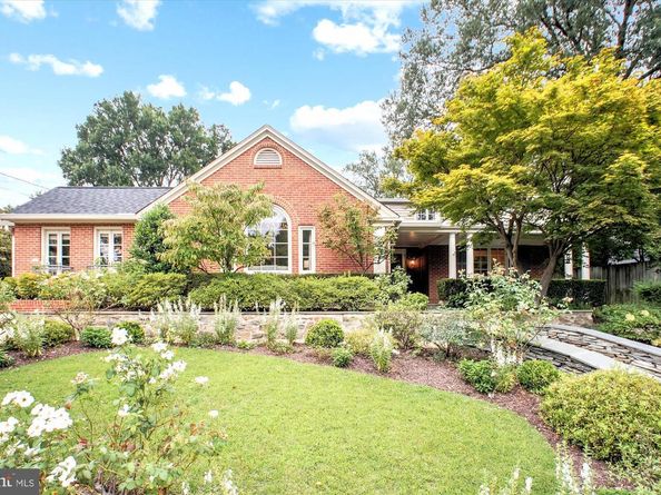 2907 Dartmouth Road, Alexandria VA 22314