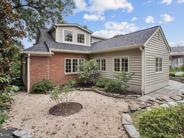 2907 Dartmouth Road, Alexandria VA 22314