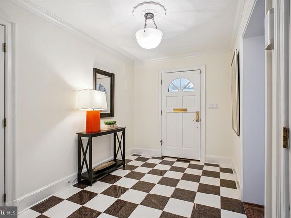 2907 Dartmouth Road, Alexandria VA 22314