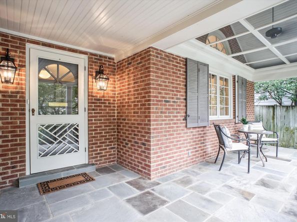 2907 Dartmouth Road, Alexandria VA 22314