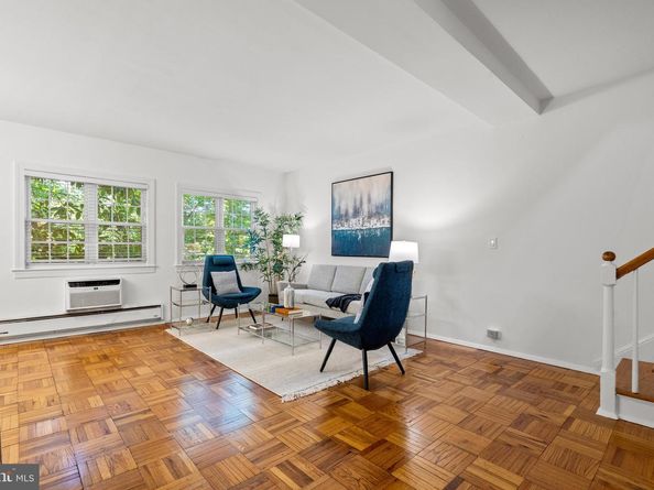 3704 Lyons Lane, Alexandria VA 22302