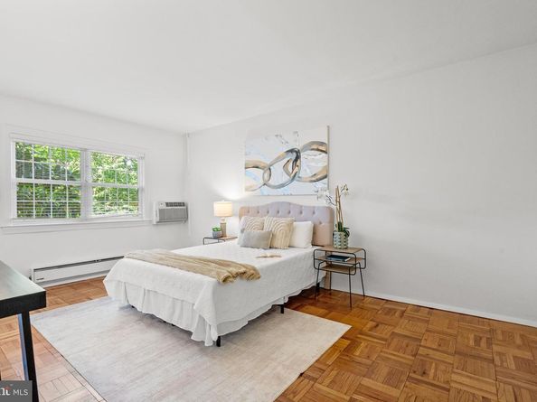 3704 Lyons Lane, Alexandria VA 22302