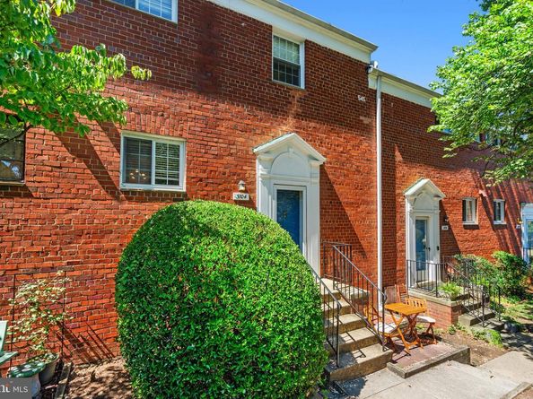 3704 Lyons Lane, Alexandria VA 22302