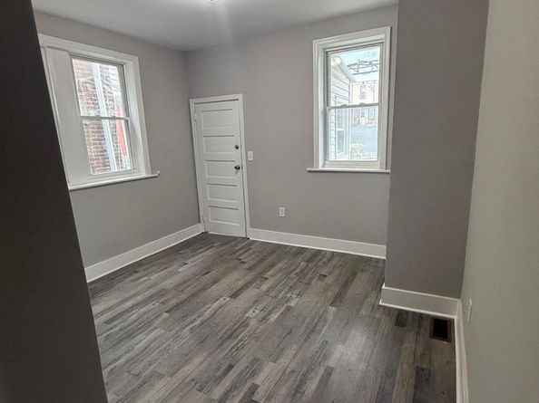 1439 W Olney Avenue, Philadelphia PA 19141