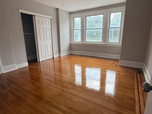 1439 W Olney Avenue, Philadelphia PA 19141