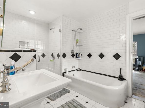 5046 Nevada Street, Philadelphia PA 19131