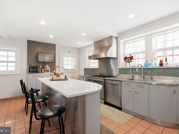5046 Nevada Street, Philadelphia PA 19131